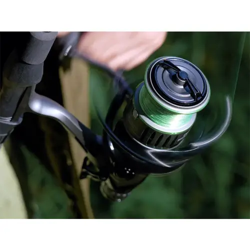 Kolowrotek Delphin BRAVO 6T SH 6000