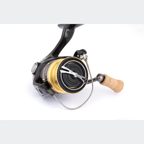 Kolowrotek Shimano Cardiff CI4+ C3000M HG