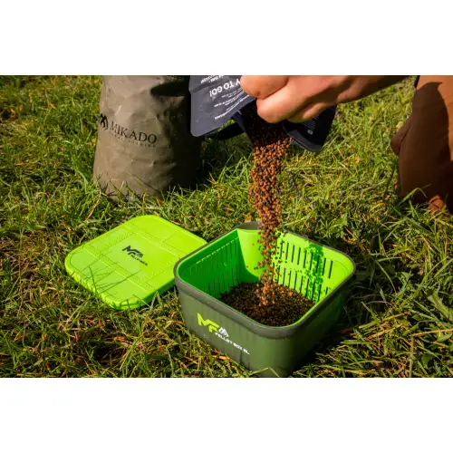 Mikado PUDEŁKO PELLET BOX DO PELLETU Z SITKIEM 2l